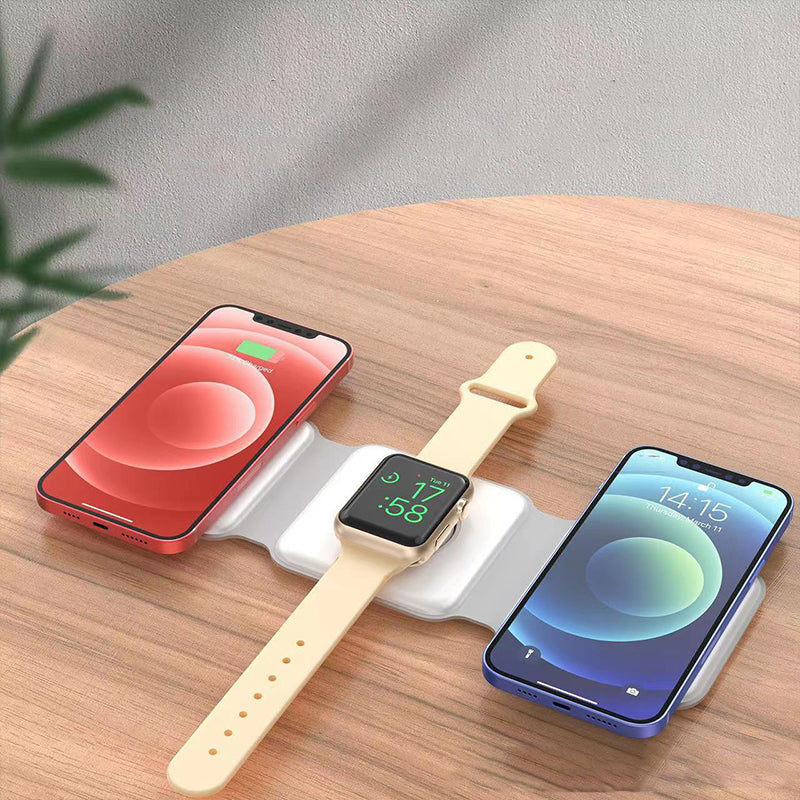 3 in 1 Foldable 15W Magnetic Wireless Charger Mat Pad for iPhone Apple Watch - White