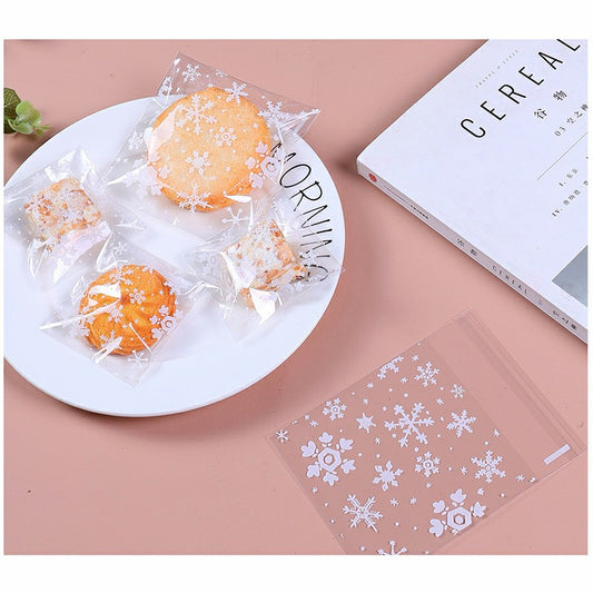 100 pcs Christmas Cellophane Candy Bag Biscuit Cookie Gift Bags - Snowflake 7x7cm