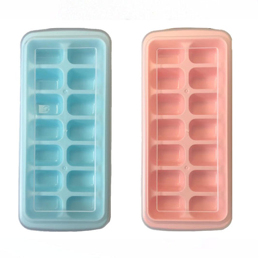 16 x 11 cm Ice Cube Tray Mould Freezer Cubes Maker with Lid - Random Colours